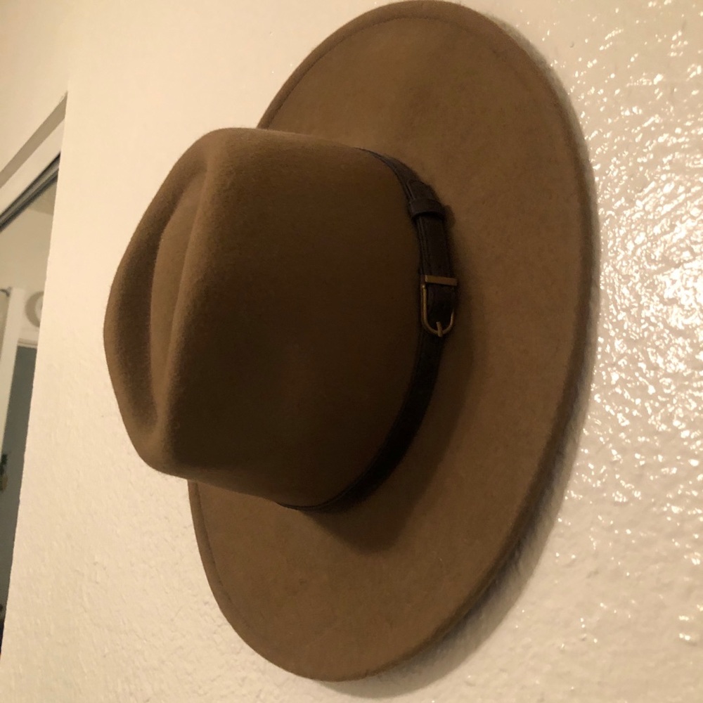 Olive & Pique Wool Hat